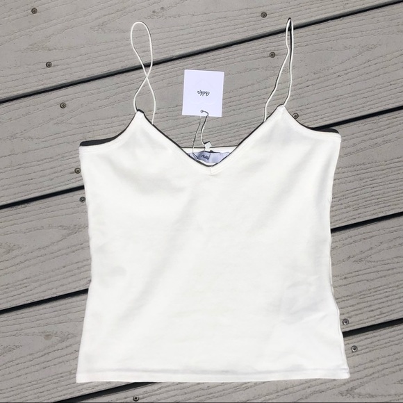 ADIKA Top! - Picture 2 of 5